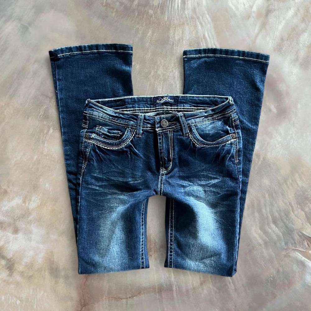 WallFlower Women Dark Wash Contrast Stitch Flare Leg Jeans Size 7 WBM02414B